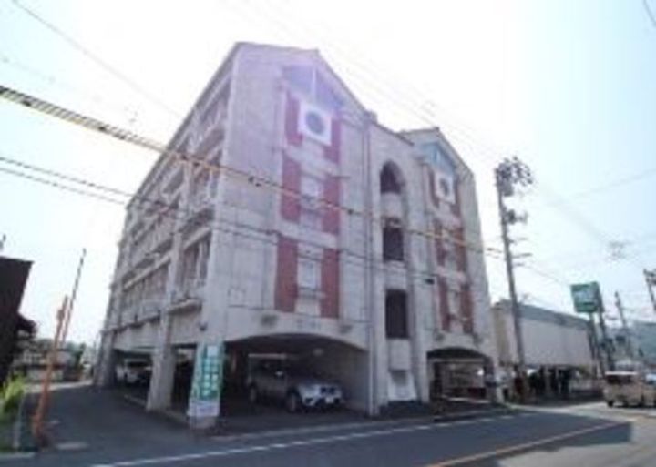 岡山県倉敷市美和1の賃貸マンションの外観