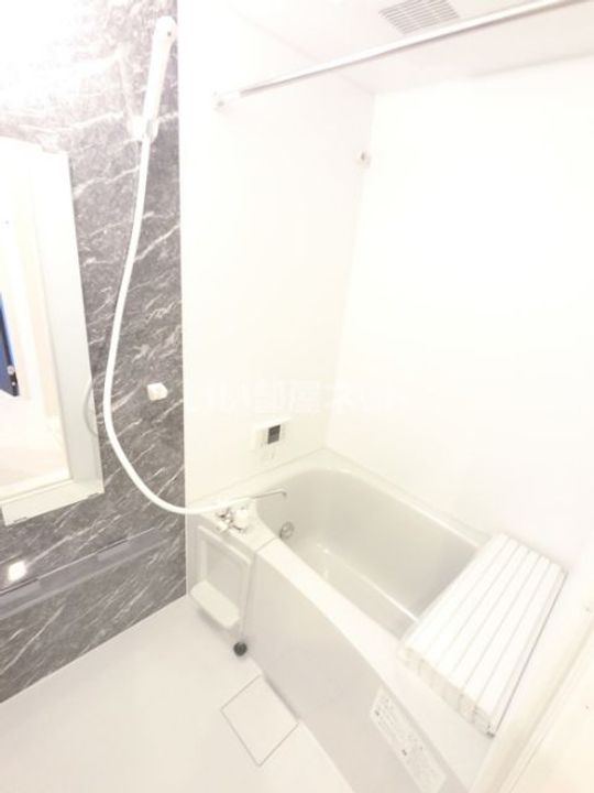 栃木県足利市伊勢町2(アパート)の賃貸物件の風呂