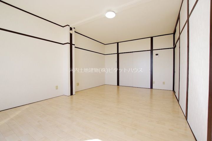 モンマルトルの居間