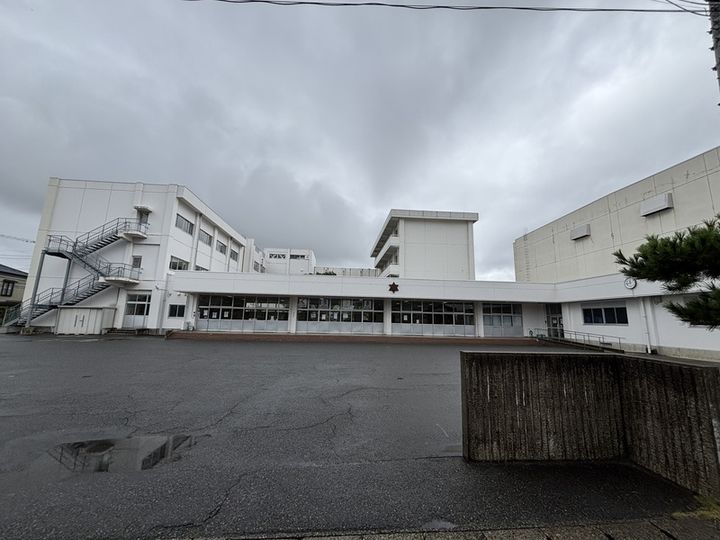 セカンドモールの周辺