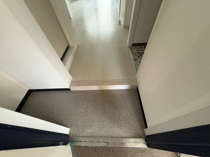 アミティ2の玄関