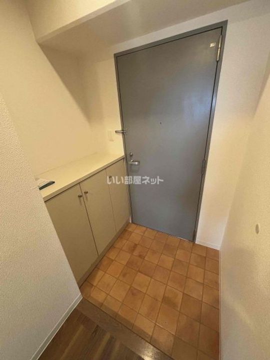 ウエストハウスIN Laniの玄関