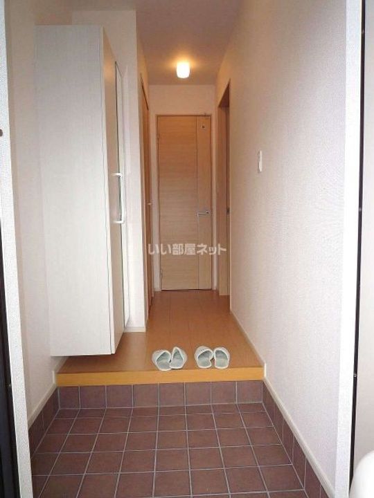 兵庫県小野市王子町(アパート)の賃貸物件の玄関