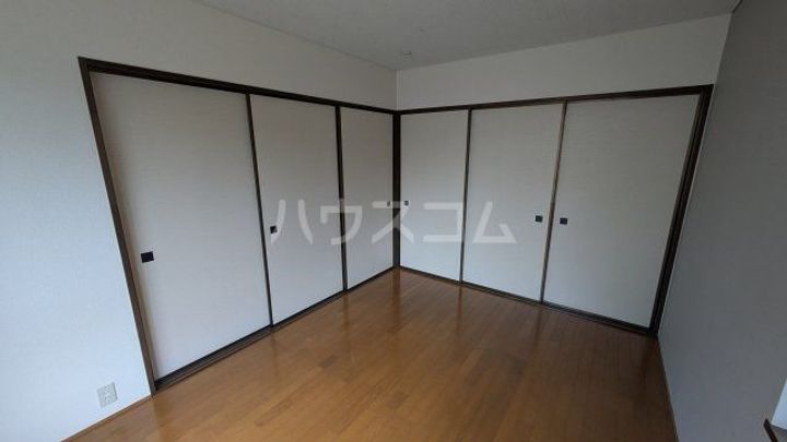 ファミールシャトルの内装