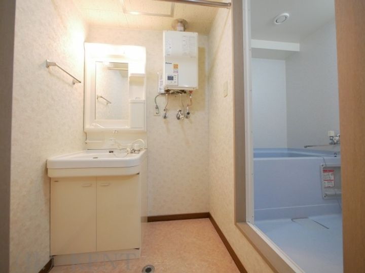 リベア発寒の内装