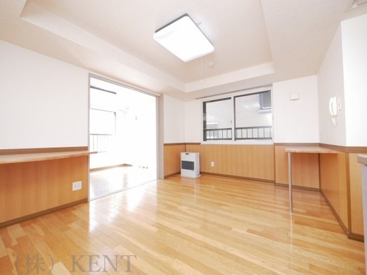 リベア発寒の居間