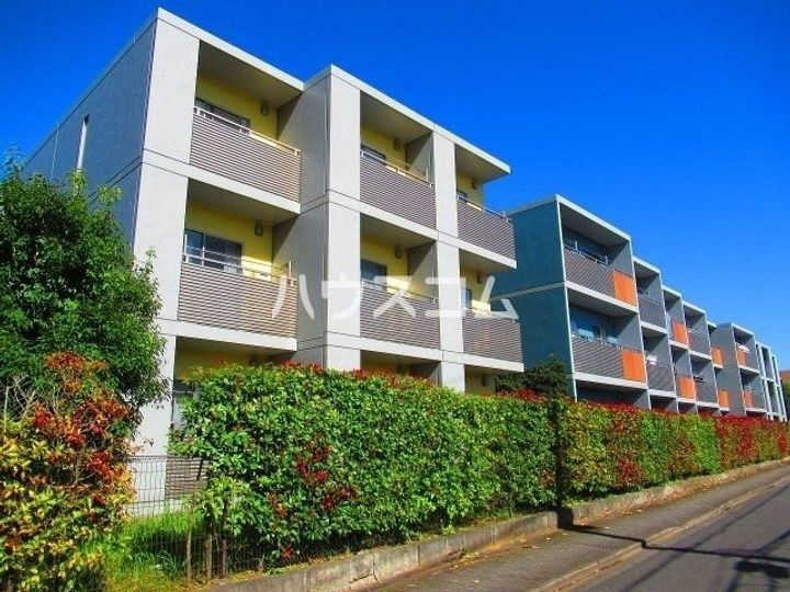 パレットモア公津の杜A棟の外観