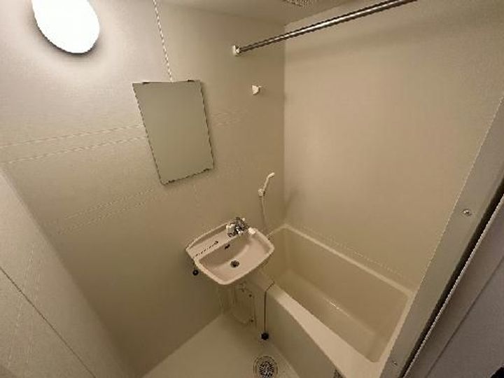 レオパレスプリメロの風呂