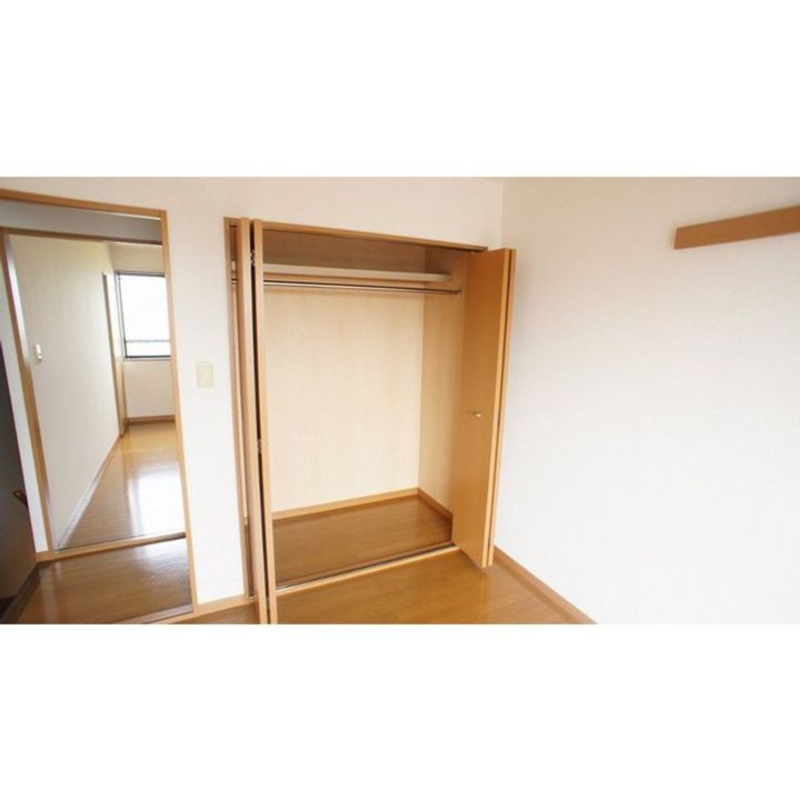 三重県鈴鹿市南堀江1(一戸建)の賃貸物件の内装