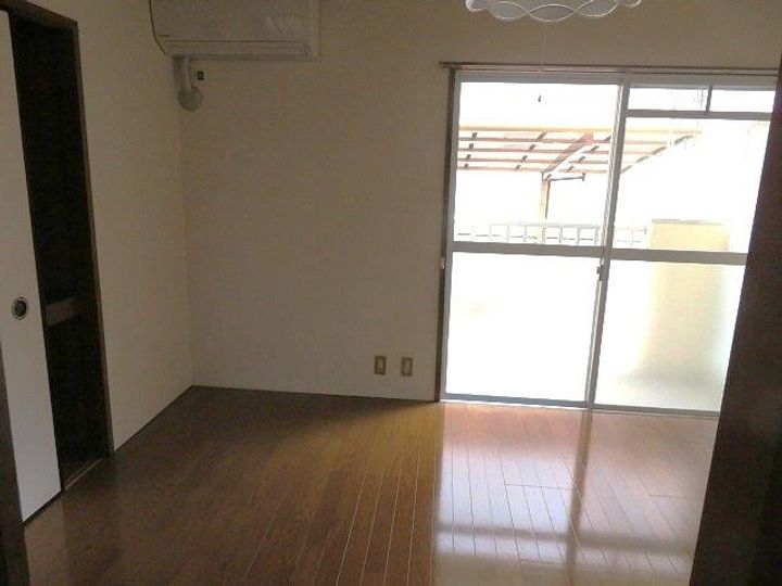 大嶽マンションの居間