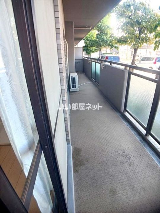 サーパス城南 1階 3LDKの内装