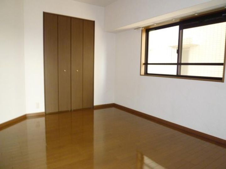 東京都北区王子4(マンション)の賃貸物件の居間