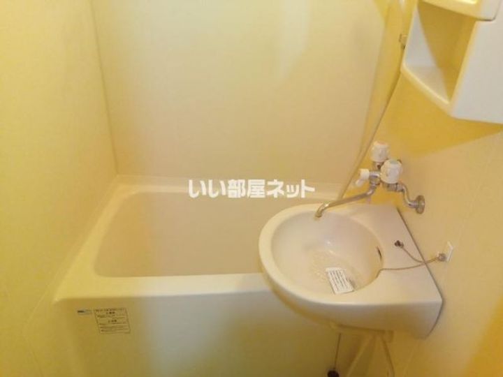 埼玉県東松山市元宿1(アパート)の賃貸物件の風呂