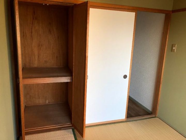 ハイツグロリヤの内装