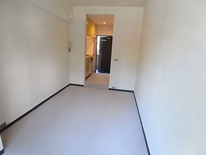 ネオダイキョー神戸元町の居間