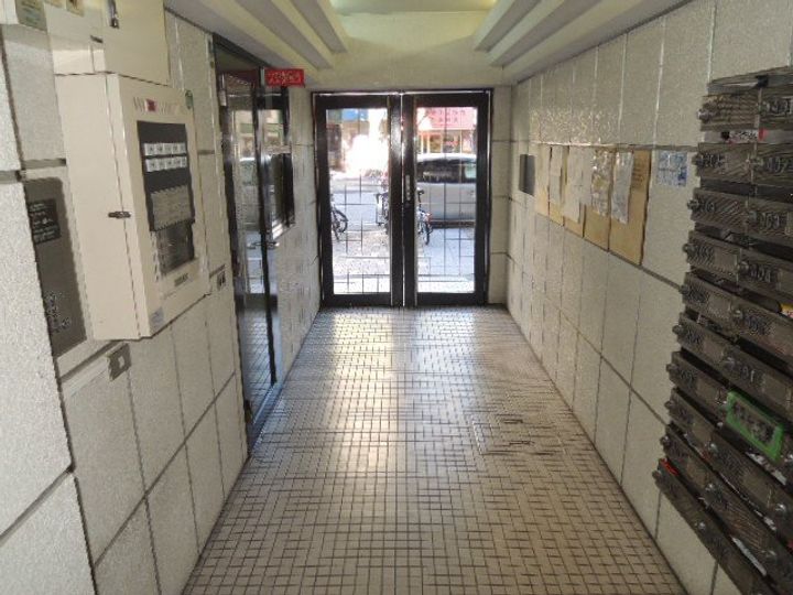 ネオダイキョー神戸元町の地図