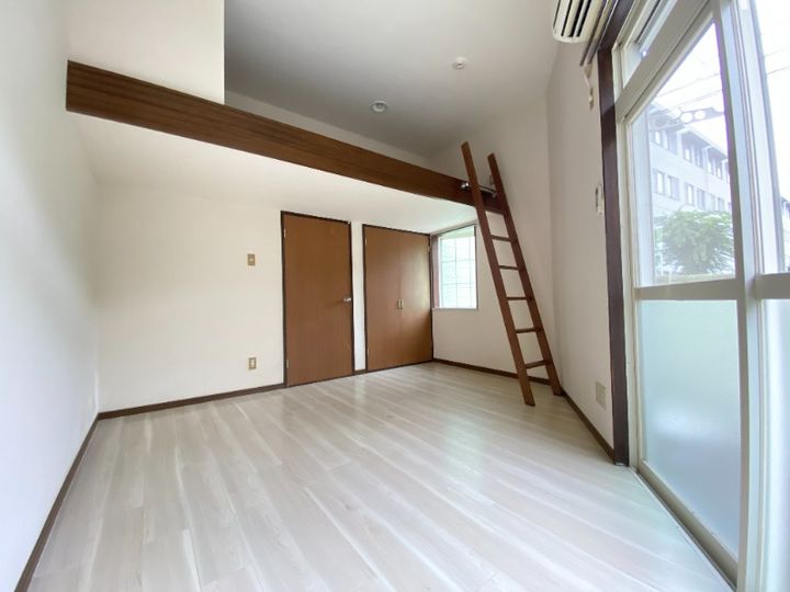 サンフォレスト2の居間