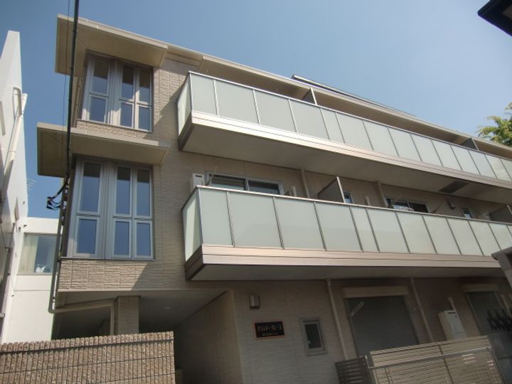 グランド・ソレイユの外観