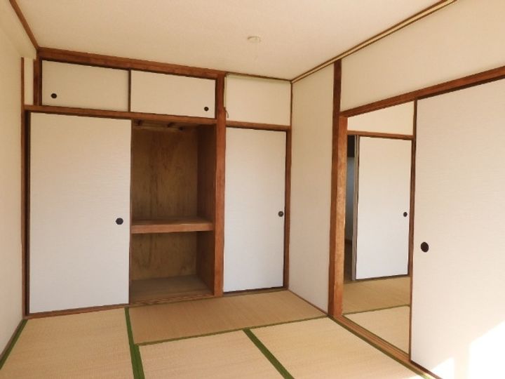 メゾン三宅の内装