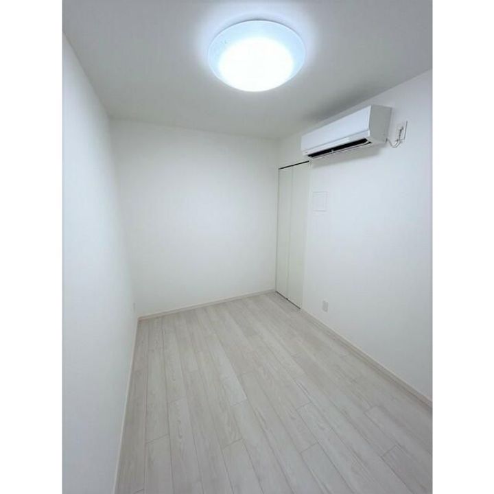 SOLASIA residence世田谷代田の内装