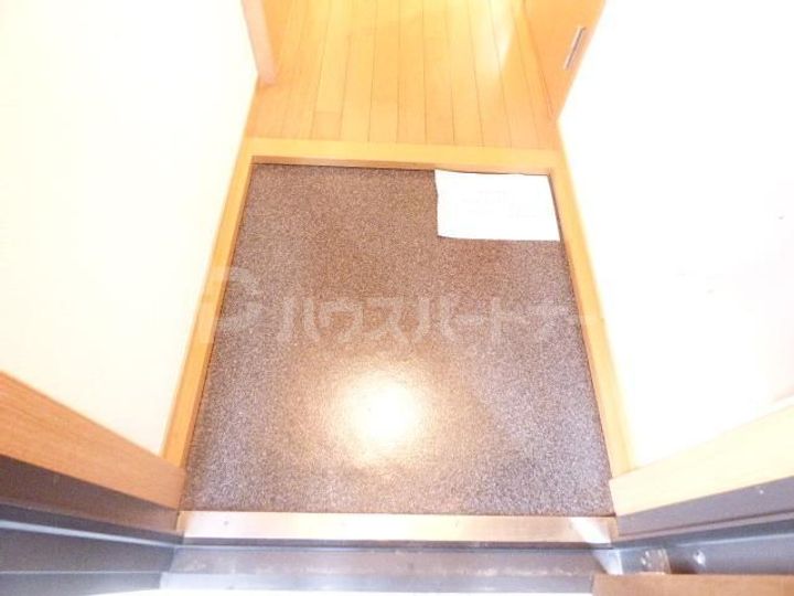 義・久邸の玄関