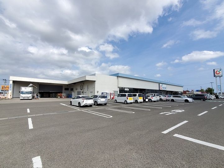 クレールパルの周辺