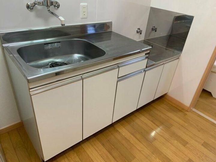 神奈川県川崎市宮前区水沢3(アパート)の賃貸物件のキッチン