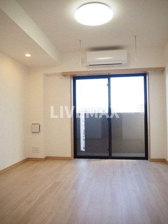 東京都大田区大森西1(マンション)の賃貸物件の居間