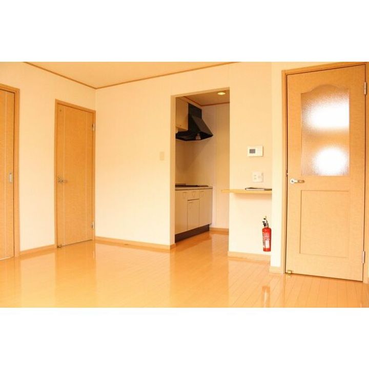 CASA信濃IIの居間