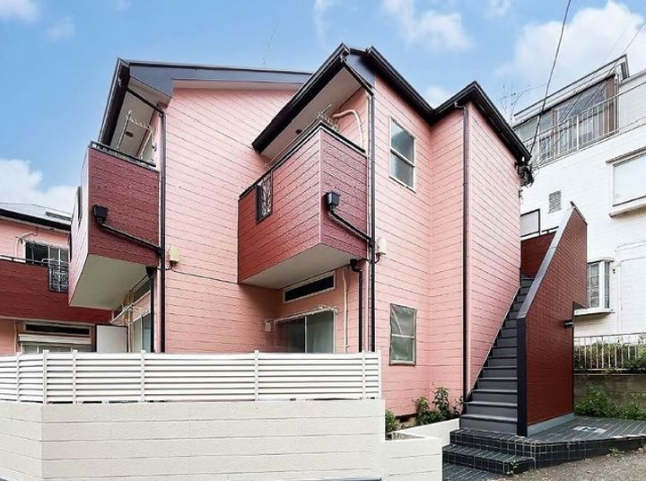 シャルマン生田IIの外観