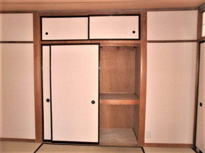 イーストハウスイワサキの内装