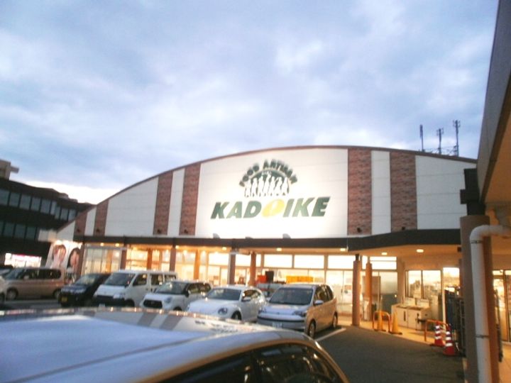 イーストハウスイワサキの周辺