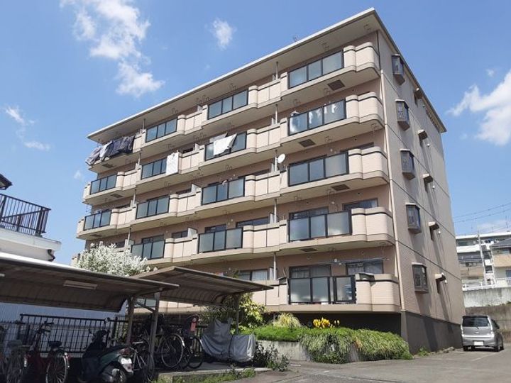 グレイスコートの外観