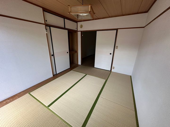 ハイツホシノの内装