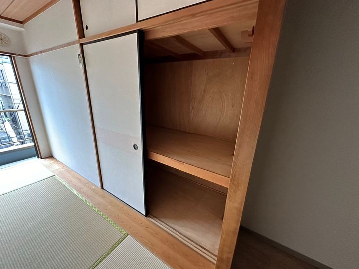 ハイツホシノの内装