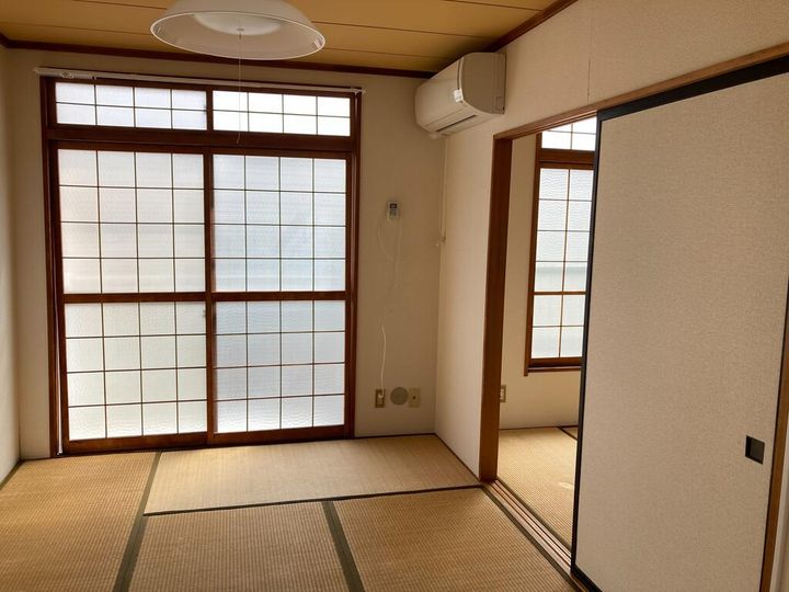 ハイネス藤の居間