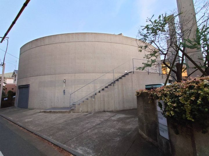 東京都世田谷区成城6(マンション)の賃貸物件の外観