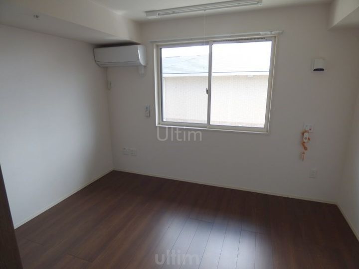 さくらハウス醍醐B棟の居間