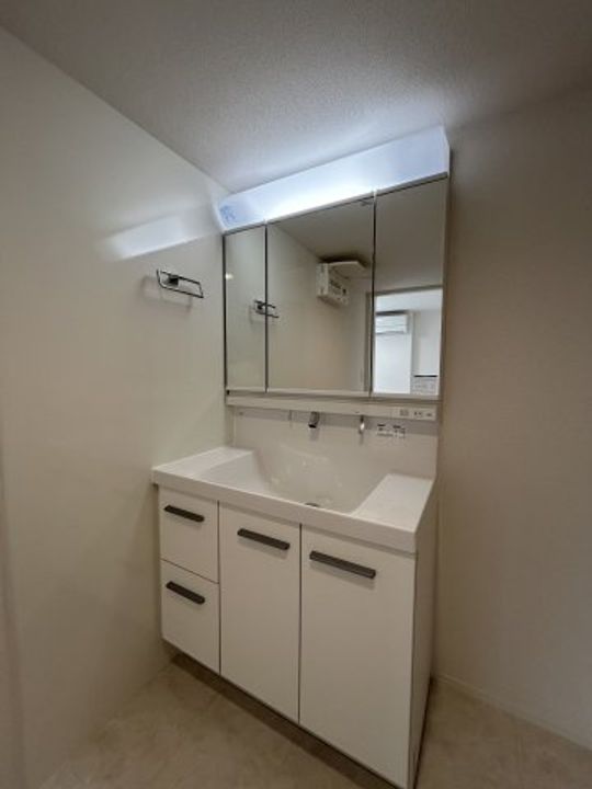 トリシア田中の内装