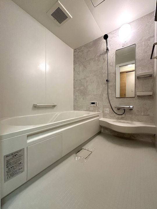 カノン Iの風呂