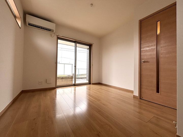 カノン Iの内装