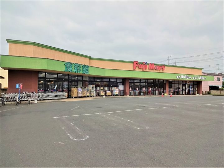 カノン Iの周辺