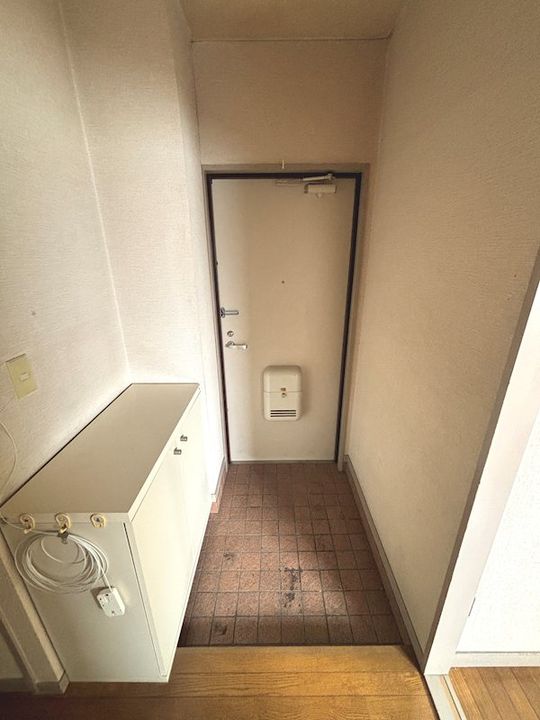 リリーハイムの玄関
