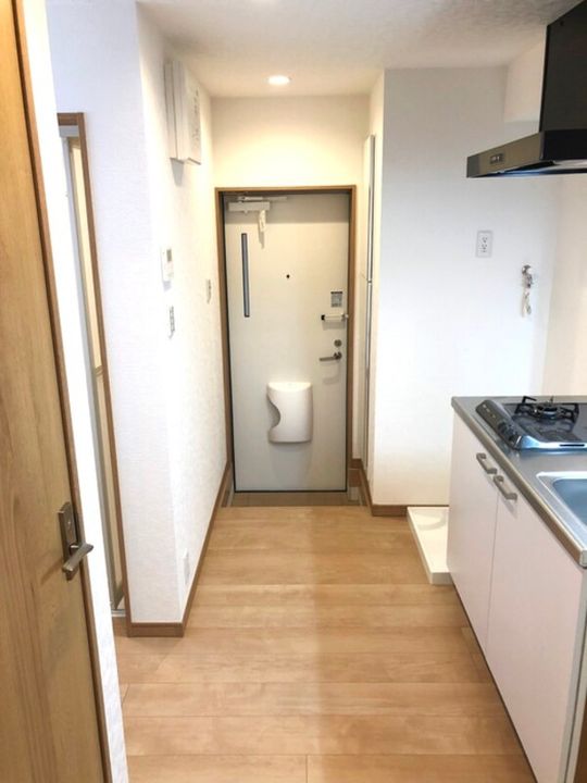 Liberta網代橋の玄関