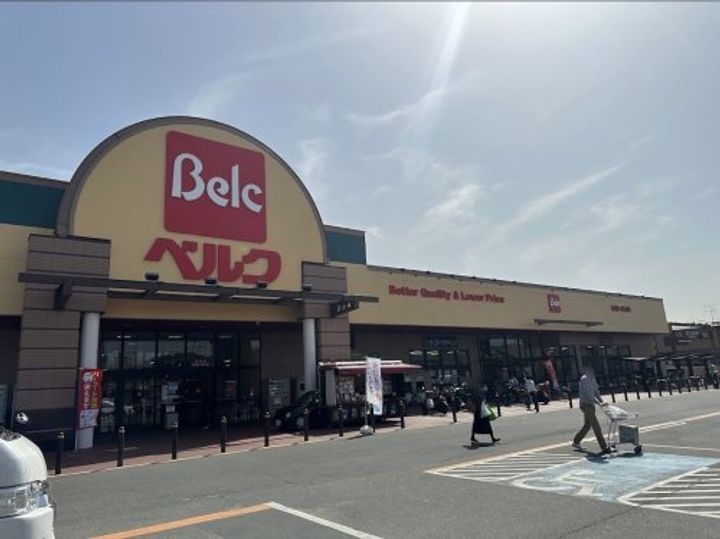 Liberta網代橋の周辺