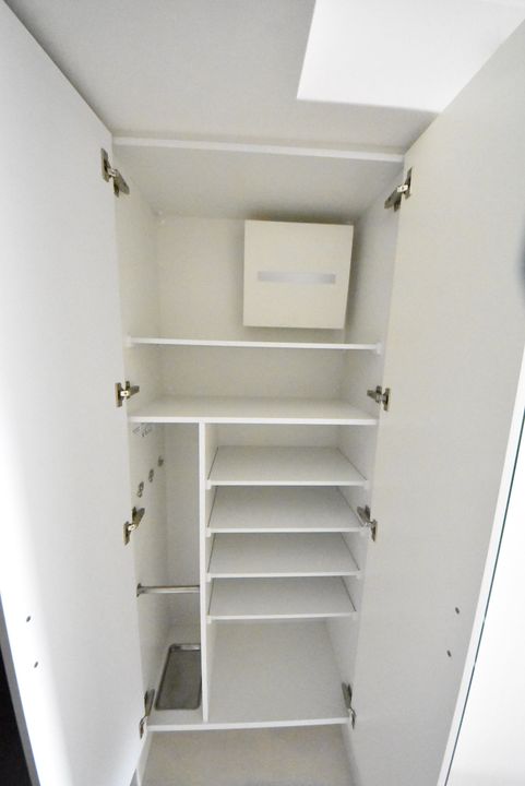 エスリード神戸大倉山ヒルズの玄関