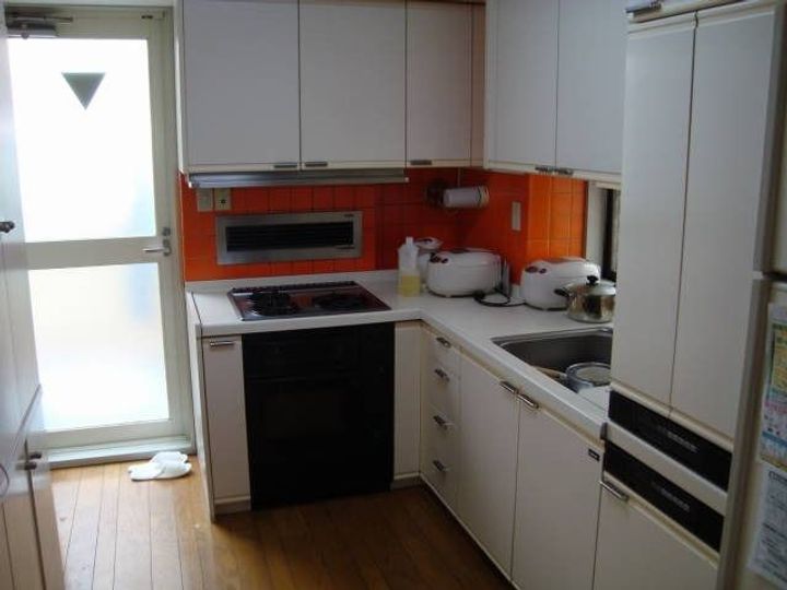 ロシェル蔵前のキッチン