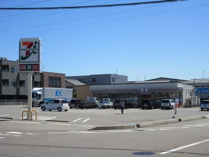 ライラックの周辺