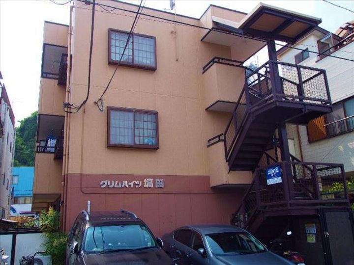グリムハイツ塙田の外観