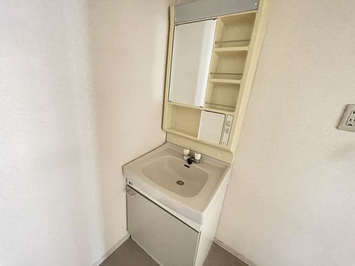 原田ハイツA棟の内装